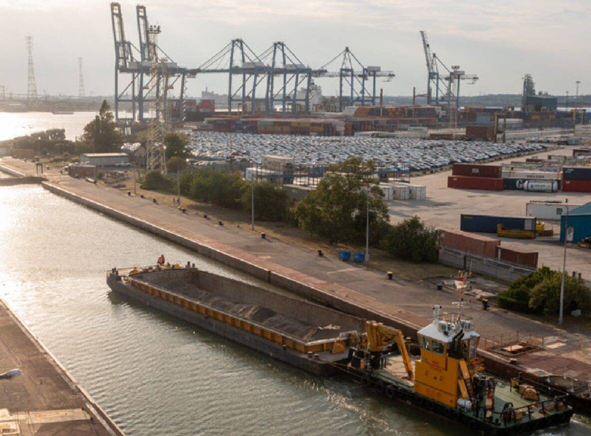 A view of the London Tilbury Harbour